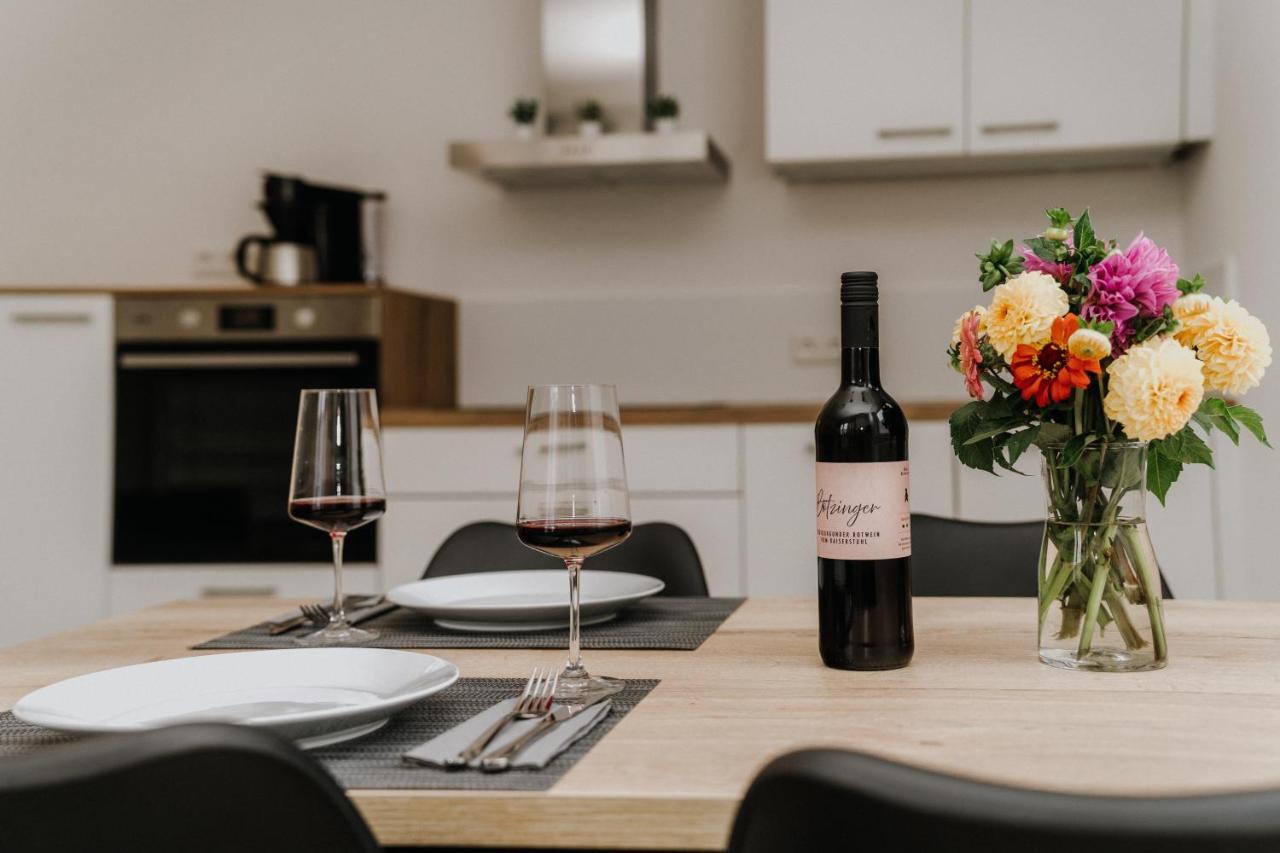 Ferienwohnung Am Weinberg Boetzingen Екстериор снимка